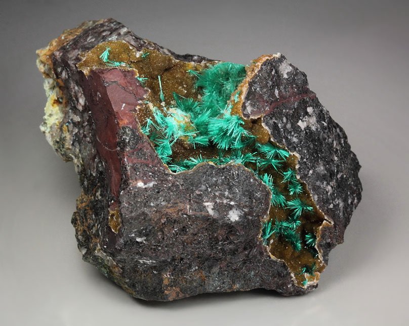 BROCHANTITE