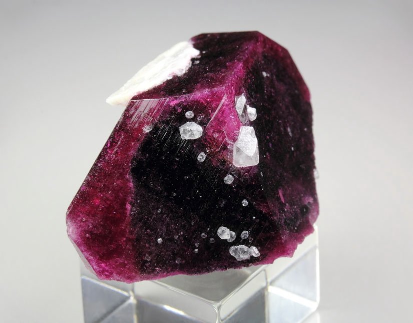 gemmy ELBAITE-LIDDICOATITE series, QUARTZ