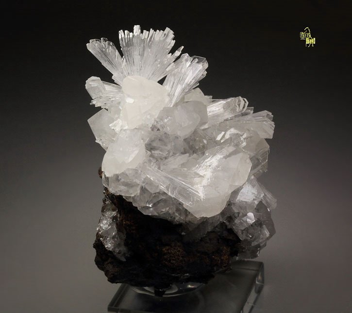 HEMIMORPHITE, CALCITE