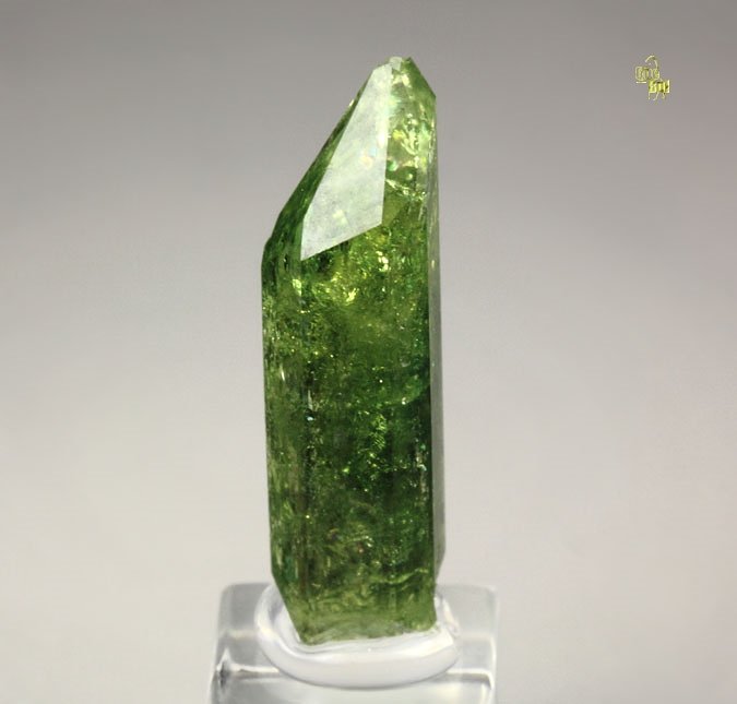 gem VESUVIANITE