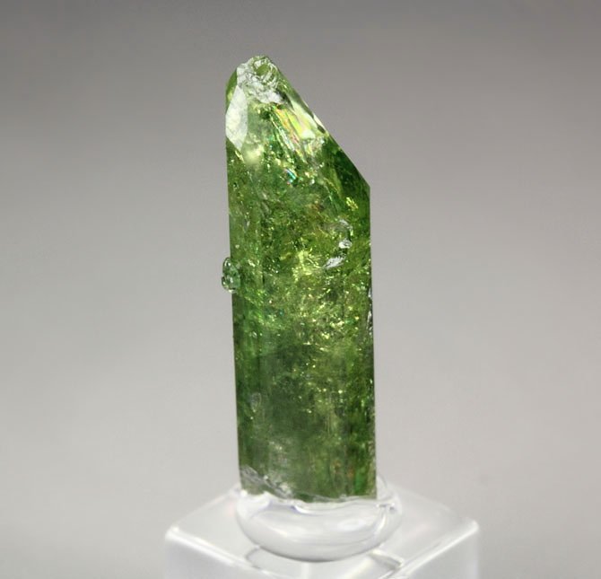 gem VESUVIANITE