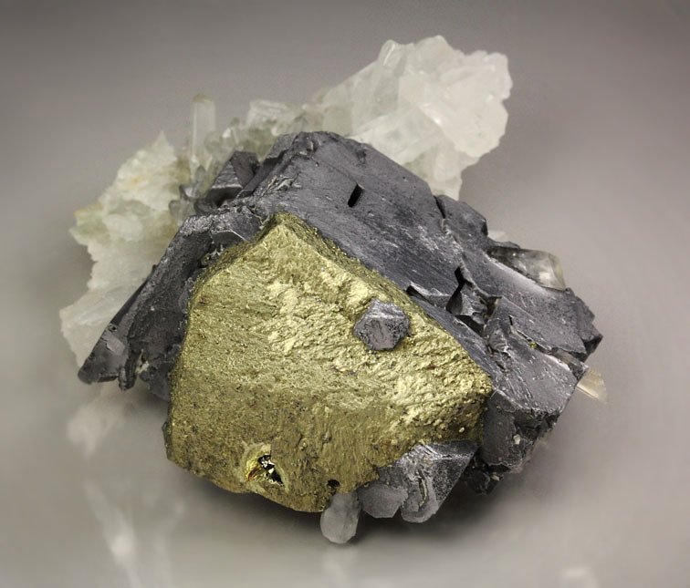 CHALCOPYRITE, GALENA, QUARTZ