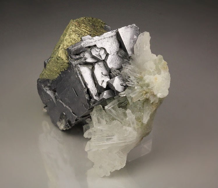 CHALCOPYRITE, GALENA, QUARTZ