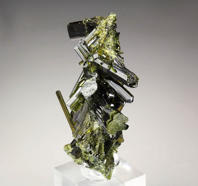 EPIDOTE