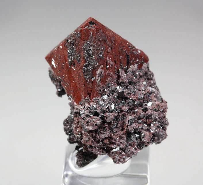 new find - ZUNYITE