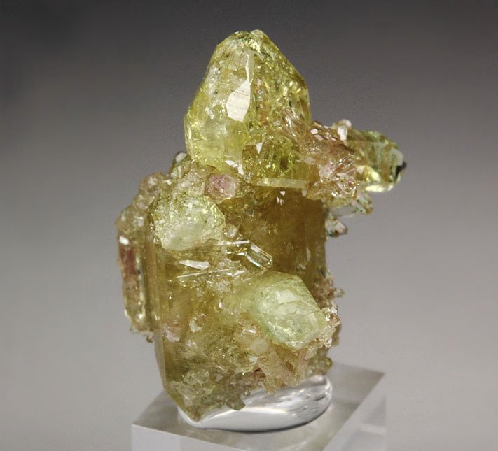 gem VESUVIANITE