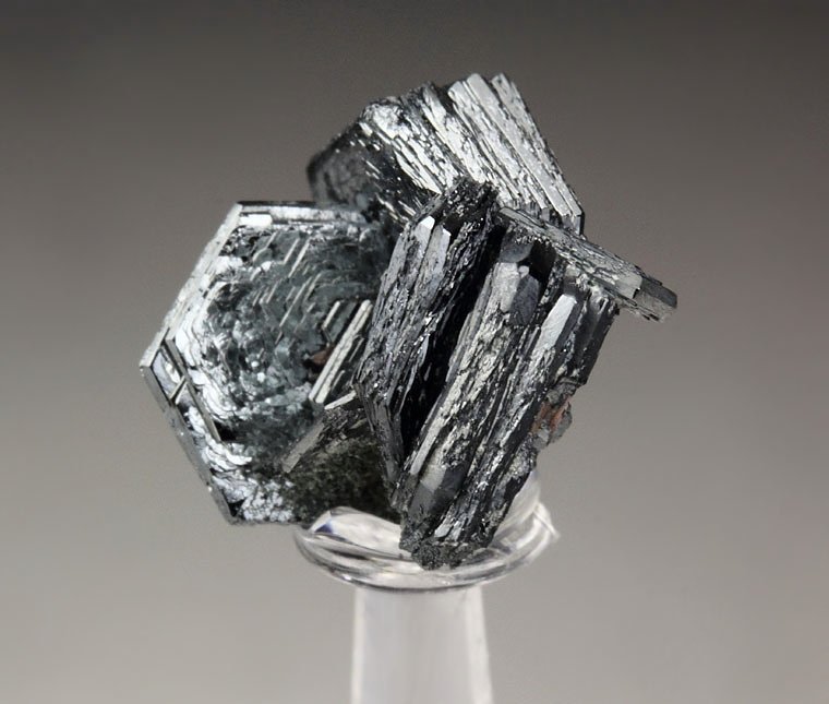 HEMATITE var. IRON ROSE