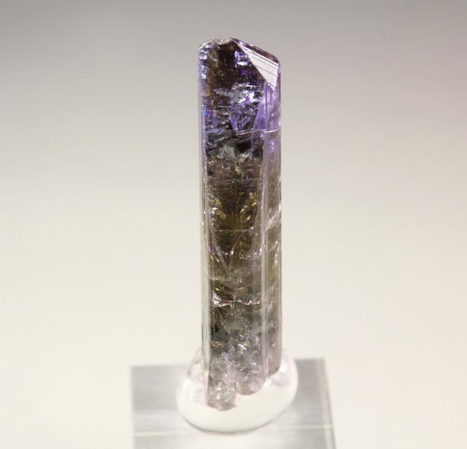 gem ZOISITE var. TANZANITE