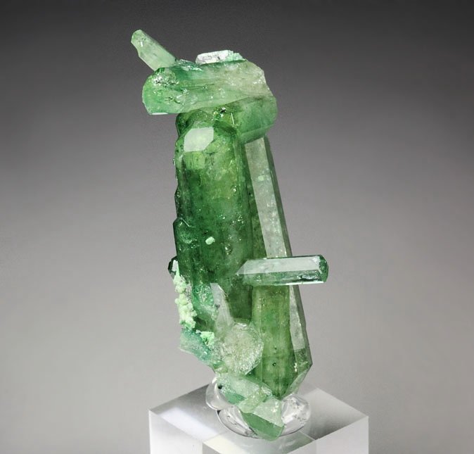 gemmy VESUVIANITE, DIOPSIDE