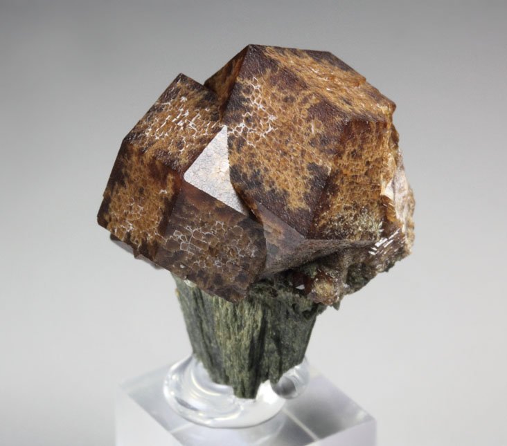 GARNET var. ANDRADITE, HEDENBERGITE