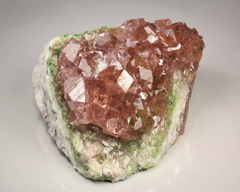 pink gem GARNET var. GROSSULAR