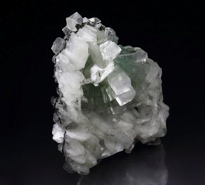 FLUORAPOPHYLLITE-(K) disco ball, STILBITE