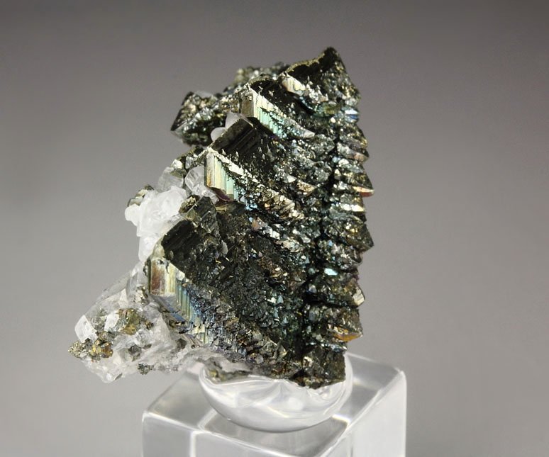 MARCASITE twinned, CALCITE