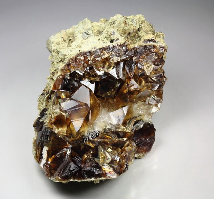 CALCITE, NATROLITE