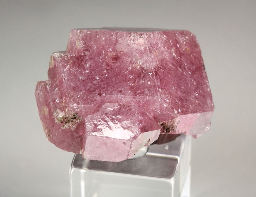 GARNET var. GROSSULAR