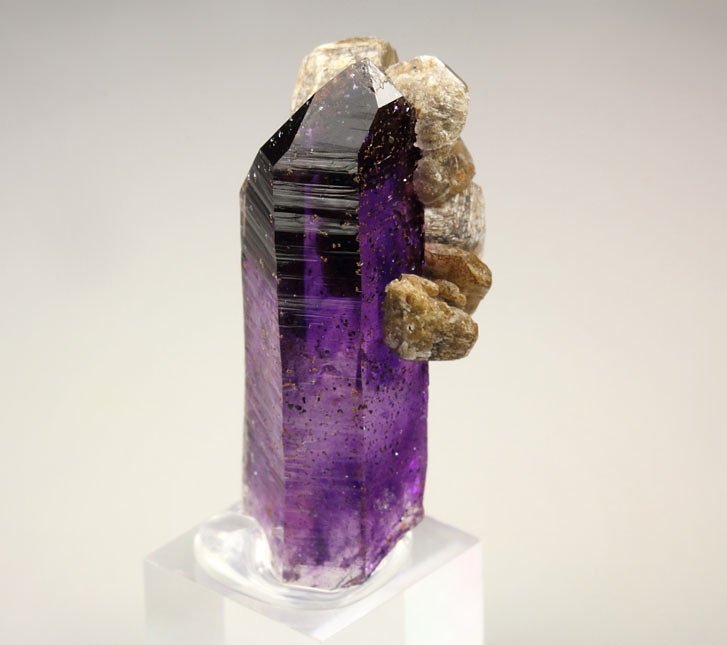 QUARTZ var. AMETHYST, CALCITE