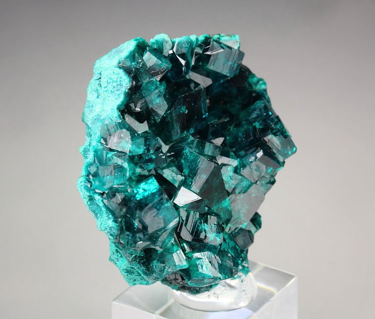 gem DIOPTASE