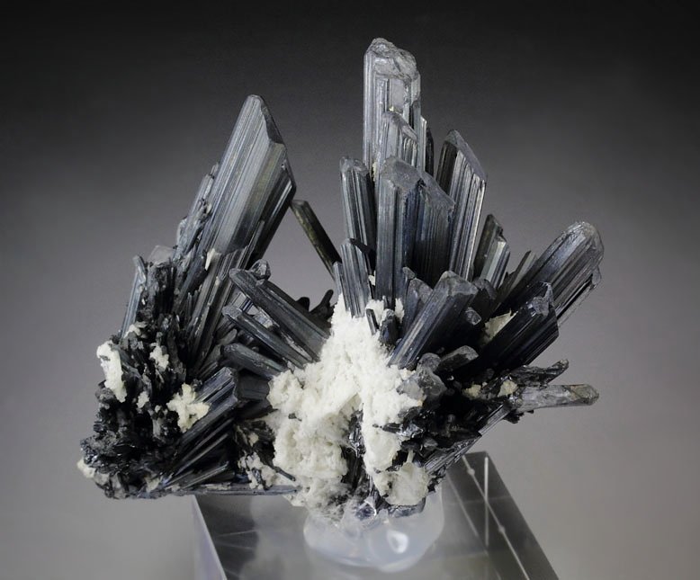 STIBNITE