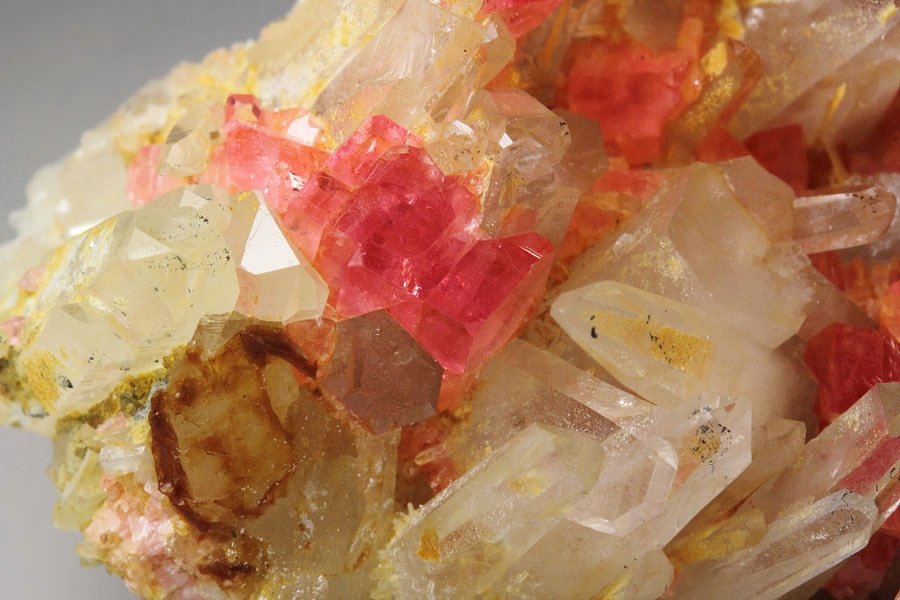 gemmy RHODOCHROSITE, QUARTZ