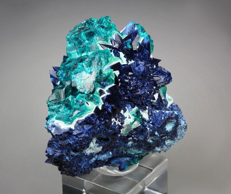 SHATTUCKITE pseudomorph after DIOPTASE after CALCITE