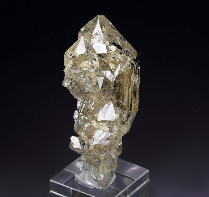 skeletal QUARTZ