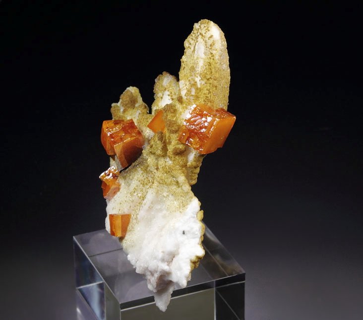 WULFENITE, ARAGONITE