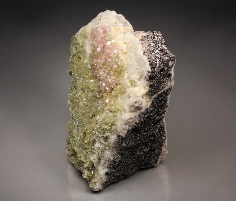 gem PINK GARNET var. GROSSULAR, DIOPSIDE