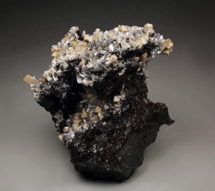 BULTFONTEINITE, OLMIITE