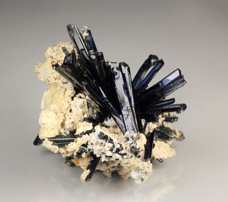 VIVIANITE