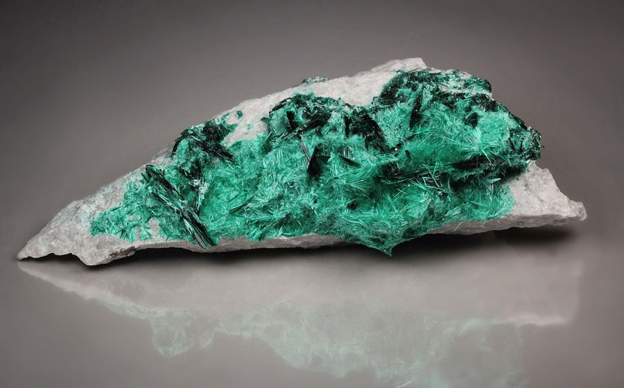 BROCHANTITE