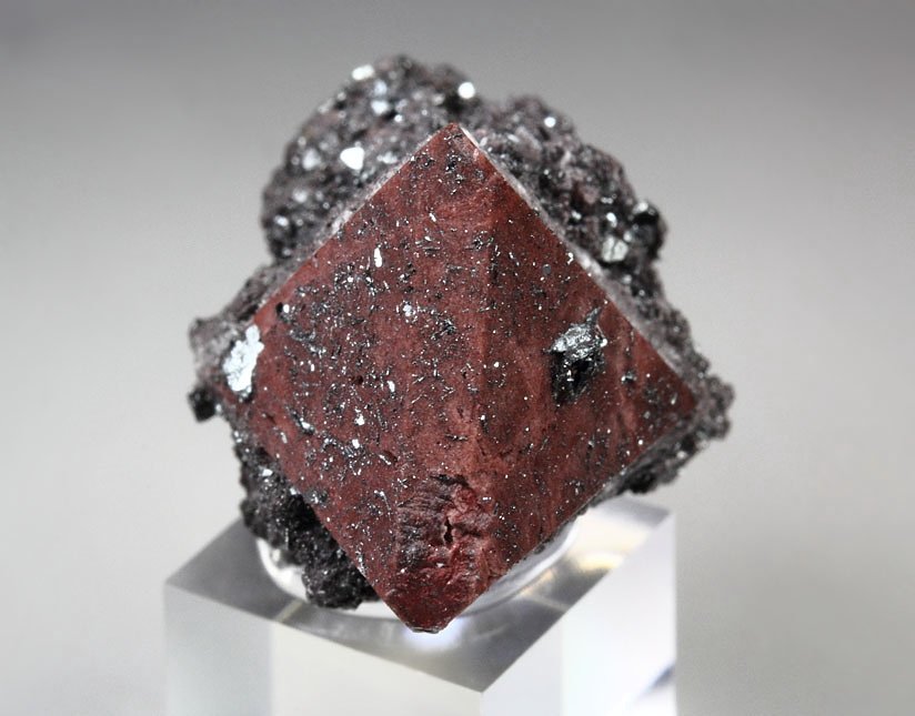 ZUNYITE