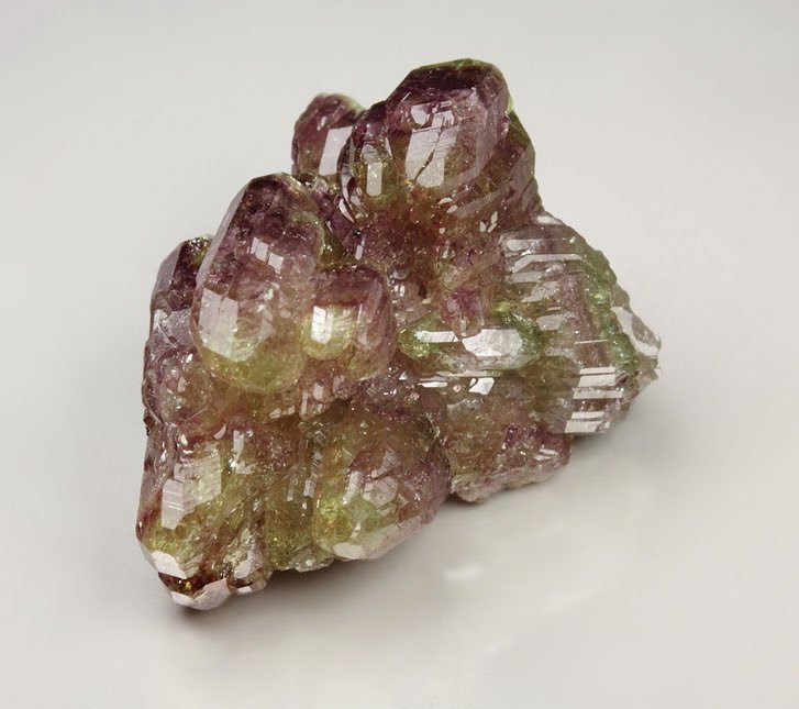 bi-terminated VESUVIANITE bi-color