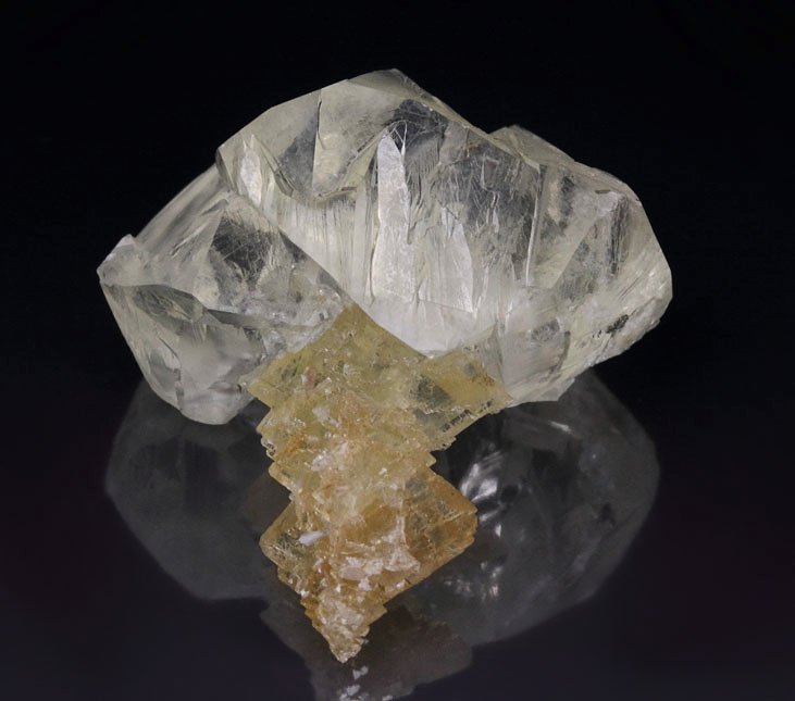 twinned CALCITE