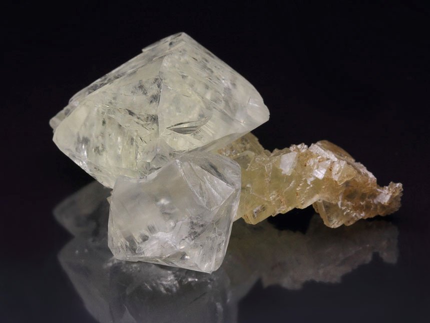 twinned CALCITE