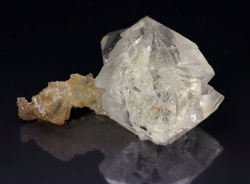 twinned CALCITE