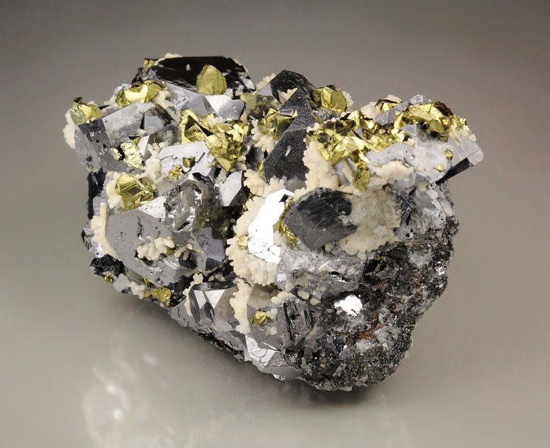 GALENA, CHALCOPYRITE, CALCITE