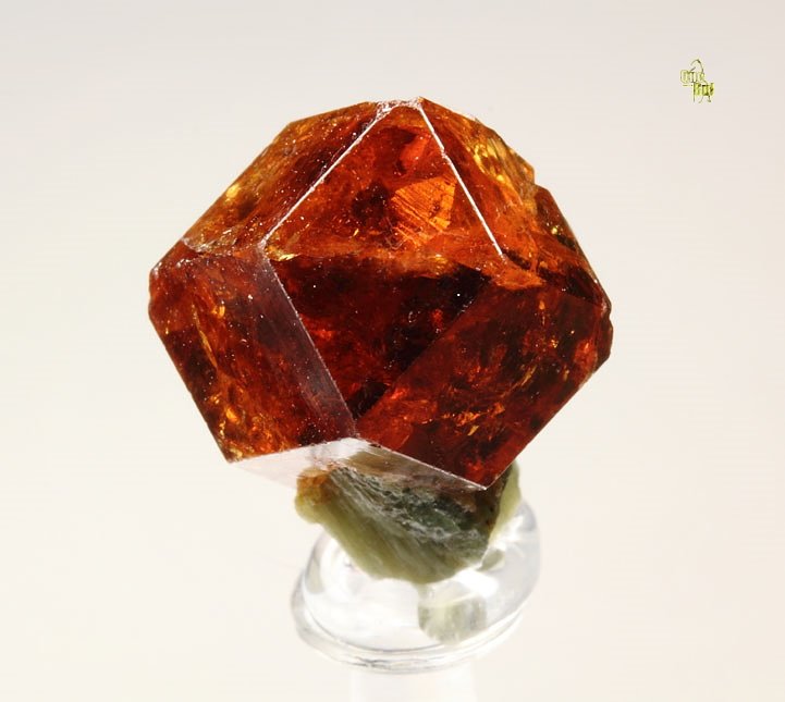 gem GARNET var. GROSSULAR, DIOPSIDE