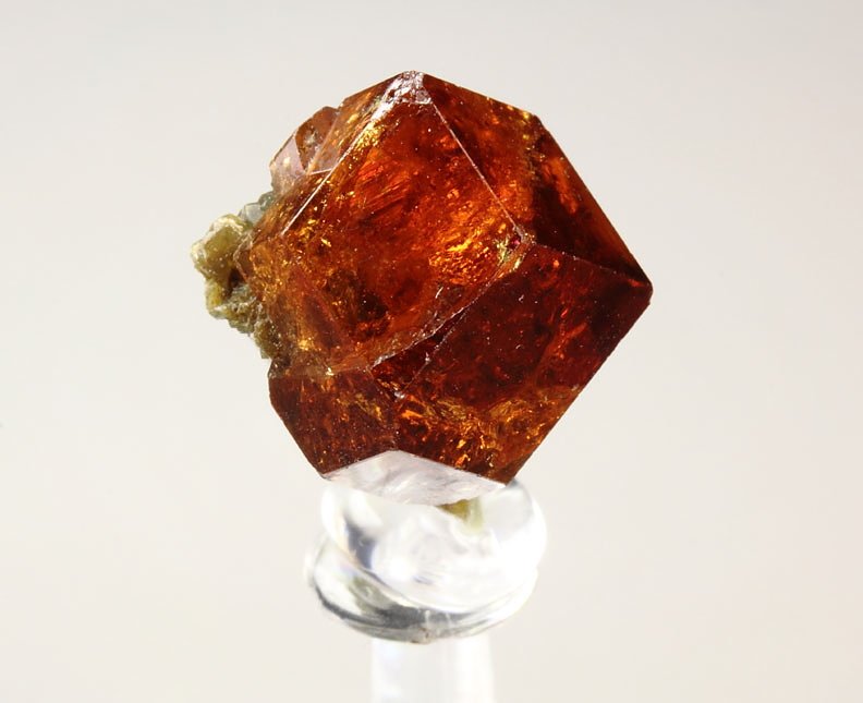 gem GARNET var. GROSSULAR, DIOPSIDE