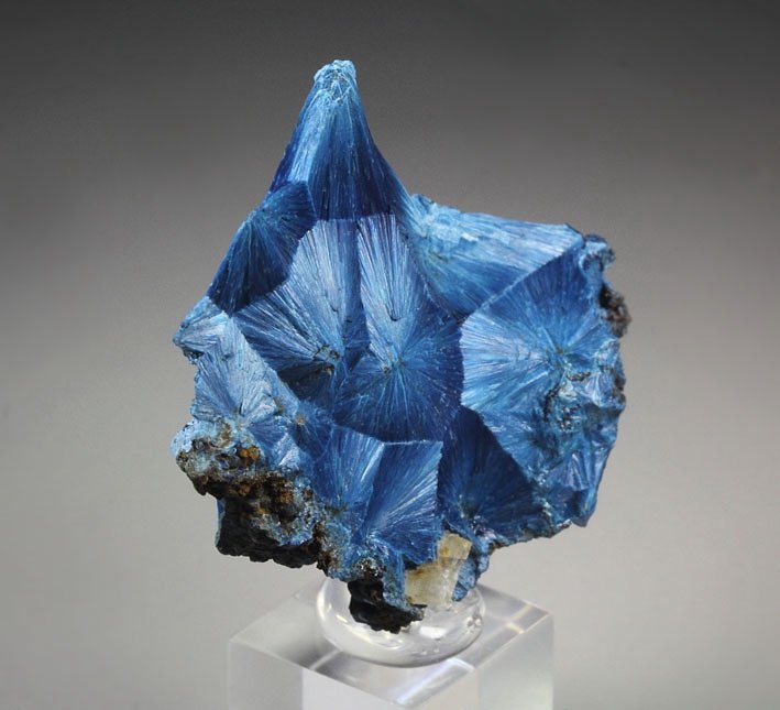 SHATTUCKITE