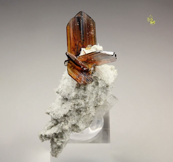 BROOKITE, QUARTZ