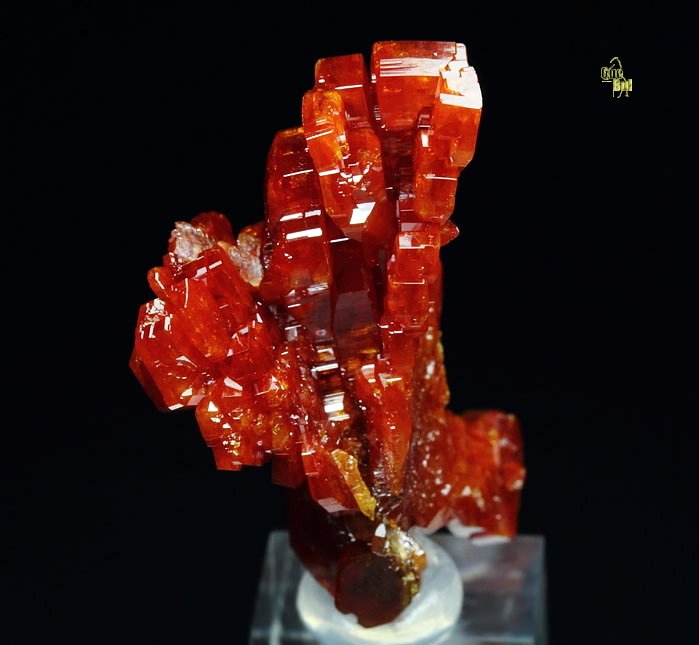 gemmy VANADINITE