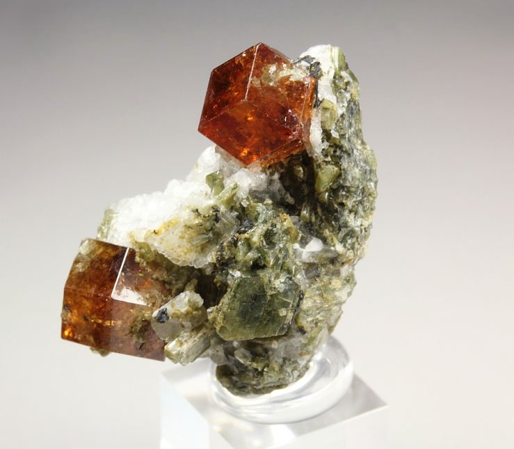 gem GARNET var. GROSSULAR, DIOPSIDE