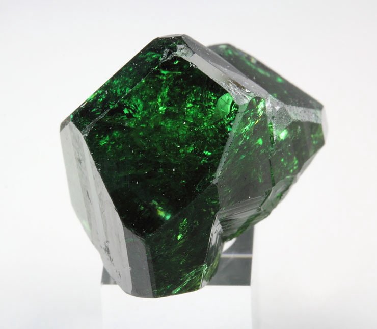 gem TOURMALINE var. CHROME TOURMALINE