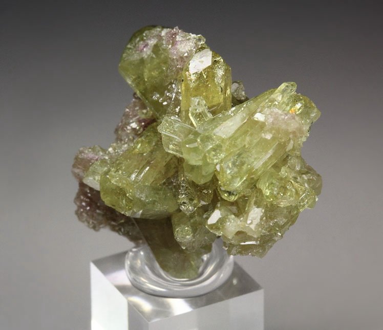 gem VESUVIANITE