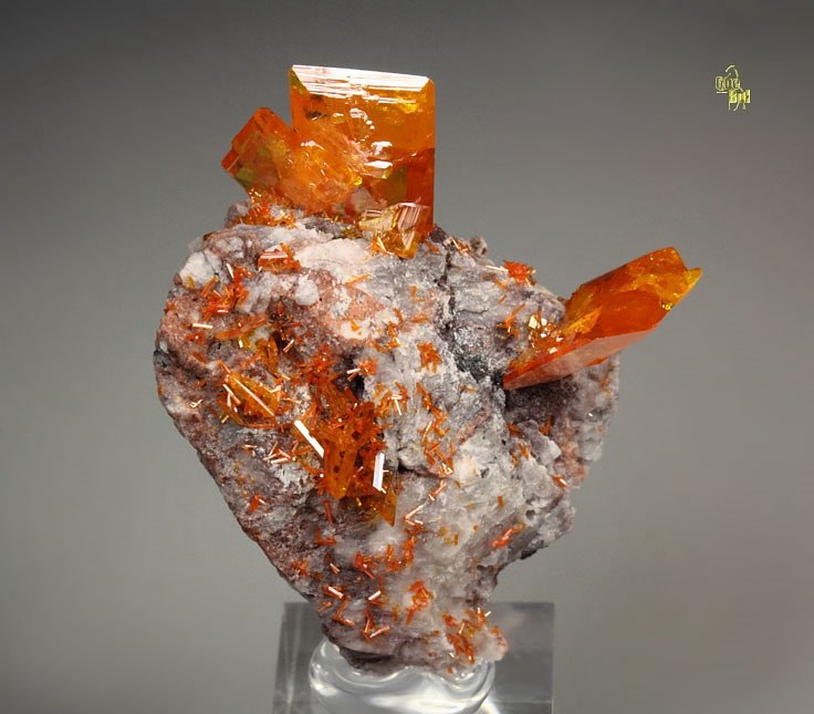 WULFENITE