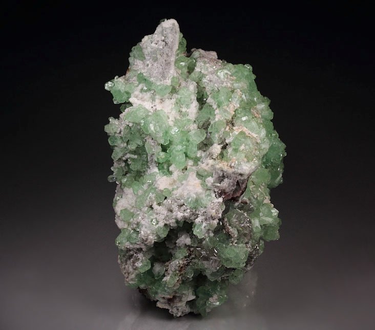 SMITHSONITE var. CUPRIAN SMITHSONITE