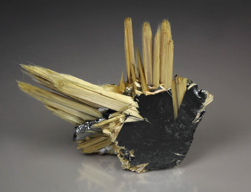 RUTILE, HEMATITE