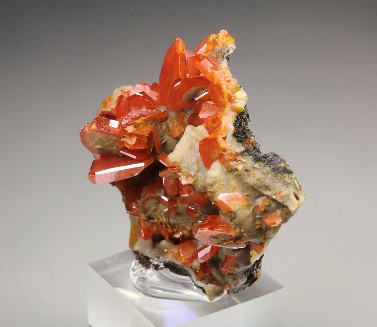 WULFENITE, CERUSSITE