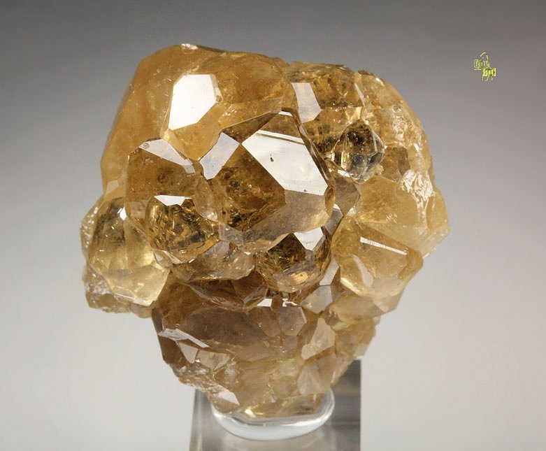 gem GARNET var. GROSSULAR