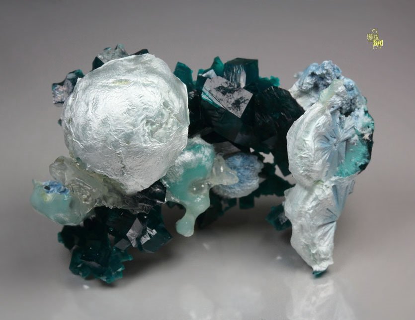 SHATTUCKITE, DIOPTASE, CALCITE, CHRYSOCOLLA